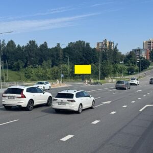 Dariaus ir Girėno g. / Tūkstantmečio g. (už viaduko nuo oro uosto)