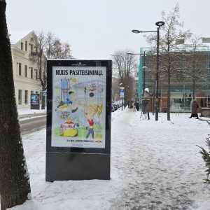 Laisvės al. , ties nr. 37 / Mickevičiaus g. (link Laisvės al.)